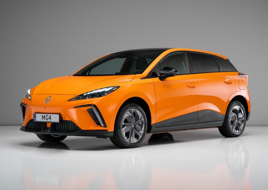 An orange and black car

Description automatically generated
